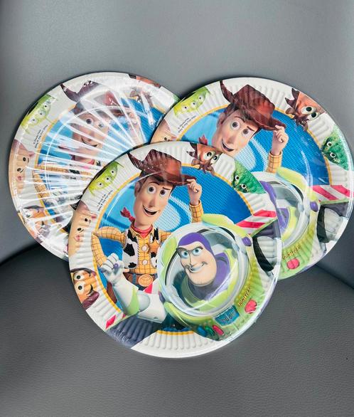 Nieuw 3 Sets Toy Story 30 stuks Kartonnen Borden 23 cm, Hobby en Vrije tijd, Feestartikelen, Nieuw, Versiering, Verjaardag, Ophalen of Verzenden