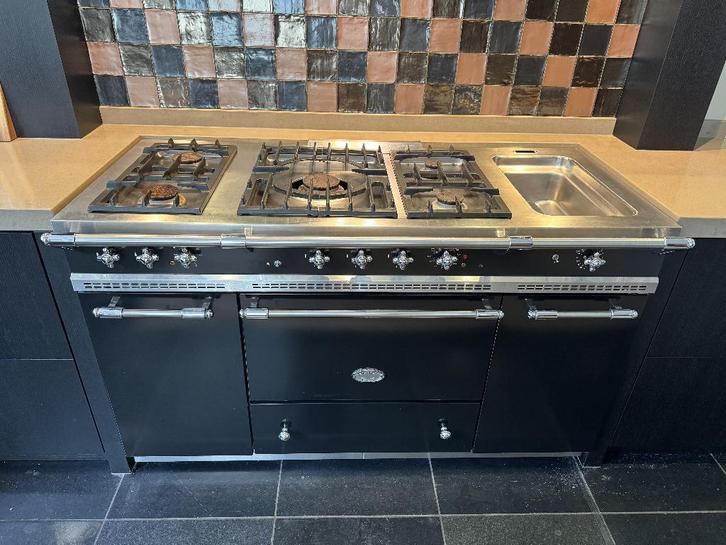 Luxe Lacanche fornuis zwart 150 cm, Witgoed en Apparatuur, Fornuizen, Gebruikt, Vrijstaand, Gas, 5 kookzones of meer, 90 tot 95 cm