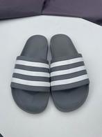Adidas badslippers, maat 7  maat 39, Ophalen, Overige maten, Grijs, Adidas