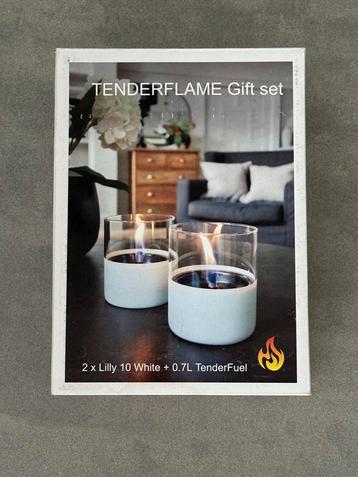 Tenderflame Lilly 10 White (set van 2) met TenderFuel 0,7L beschikbaar voor biedingen