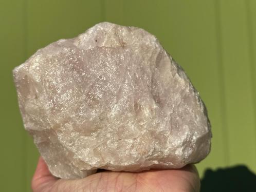 Rozenkwarts ruw mineralen XXL R2, Verzamelen, Mineralen en Fossielen, Mineraal, Ophalen of Verzenden