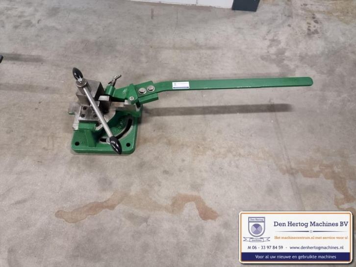 Tarzan 12 70x7,5mm handbuiger strippenbuiger staf materiaal, Doe-het-zelf en Verbouw, Gereedschap | Overige machines, Gebruikt