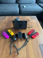 Nintendo Switch: compleet pakket met 4 controllers + spellen, Spelcomputers en Games, Spelcomputers | Nintendo Switch, Ophalen