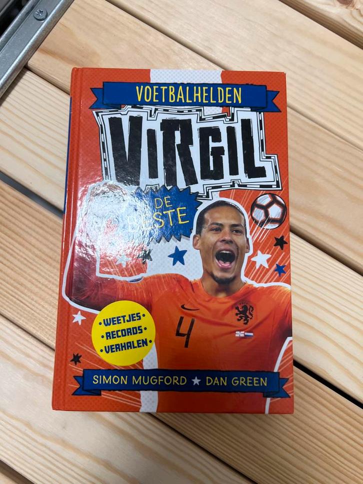 Voetbalhelden: Virgil van Dijk, Boeken, Sportboeken, Zo goed als nieuw, Balsport, Ophalen of Verzenden