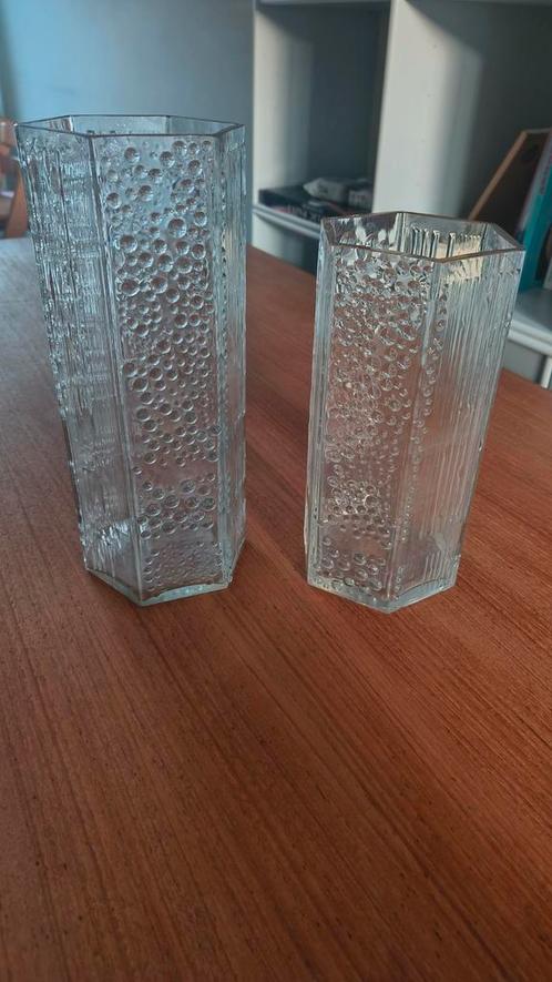 2 structuurvazen – Willem Heesen – helder glas, Huis en Inrichting, Woonaccessoires | Vazen, Zo goed als nieuw, Overige kleuren