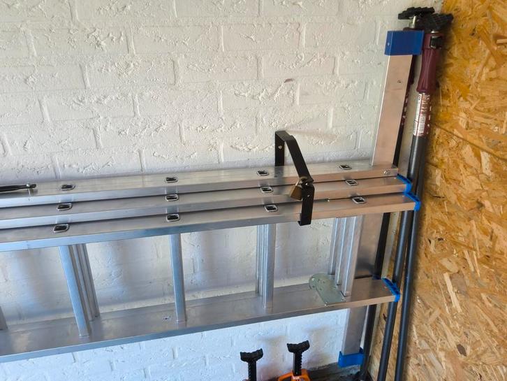 Alumemexx reformladder 3 X 12 treden als nieuw 1 x gebruikt., Doe-het-zelf en Verbouw, Steigers, Zo goed als nieuw, Overige typen