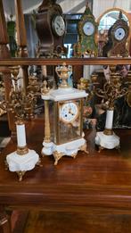 Wit marmer klokkenstel € 375, Ophalen