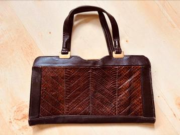 Vintage clutch Jane Shilton beschikbaar voor biedingen