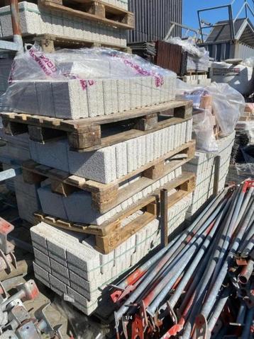 Bia grind beton blokken, diverse afmetingen (totaal 200 st) beschikbaar voor biedingen