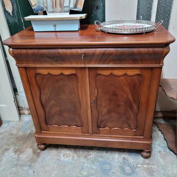 Brocante vintage oude mahonie biedermeierkast kast H 99,5 cm beschikbaar voor biedingen