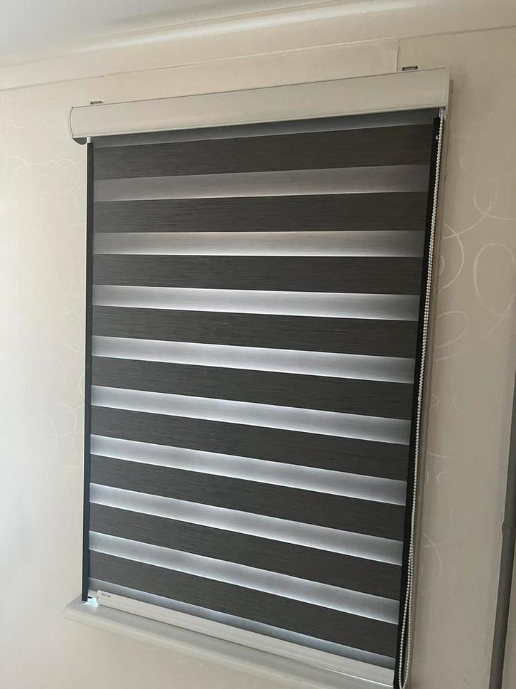 Duo Rolgordijn - Verduisterend 84x124,7 cm, Huis en Inrichting, Stoffering | Gordijnen en Lamellen, Gebruikt, 100 tot 150 cm, 50 tot 100 cm