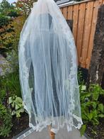 Prachtige sluier kant kort 90 cm ivory met prijsje, Kleding | Dames, Trouwkleding en Trouwaccessoires, Ophalen of Verzenden, Zo goed als nieuw