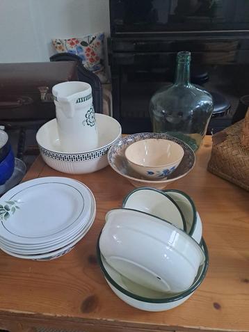 Serviesonderdelen te koop beschikbaar voor biedingen