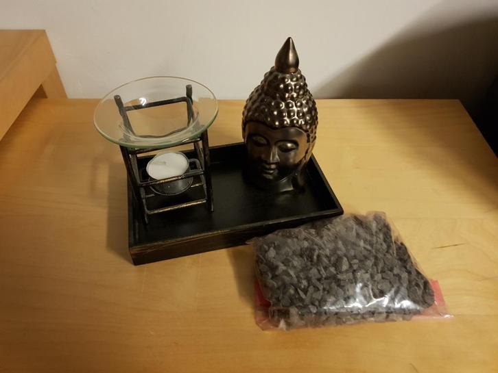 Boeddha-set voor geurolie of melts, Huis en Inrichting, Woonaccessoires | Kandelaars en Kaarsen, Zo goed als nieuw, Kandelaar