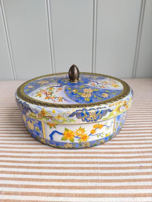 Vintage! Prachtig rond blik doos gebloemd trommel, Verzamelen, Blikken, Gebruikt, Overige, Overige merken, Ophalen of Verzenden