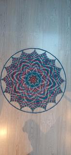 Gehaakte Mandala Kleed diameter 80cm, Hobby en Vrije tijd, Breien en Haken, Ophalen of Verzenden, Zo goed als nieuw, Haken, Overige typen