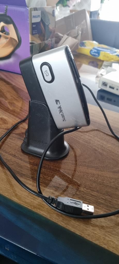 SanDisk Card Reader/Writer 12 in 1, Computers en Software, Geheugenkaartlezers, Gebruikt, Ophalen of Verzenden