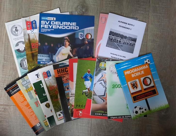 18 programmaboekjes Feyenoord tegen amateur clubs, Verzamelen, Sportartikelen en Voetbal, Zo goed als nieuw, Feyenoord, Ophalen of Verzenden