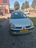 Renault Clio 1.4 16V RT 3DR 2005 2004 Groen, Auto's, Voorwielaandrijving, 15 km/l, 1200 kg, Handgeschakeld