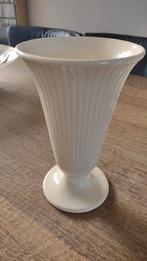 Vaas wedgwood, Huis en Inrichting, Woonaccessoires | Vazen, Overige kleuren, Ophalen of Verzenden, Minder dan 50 cm, Glas