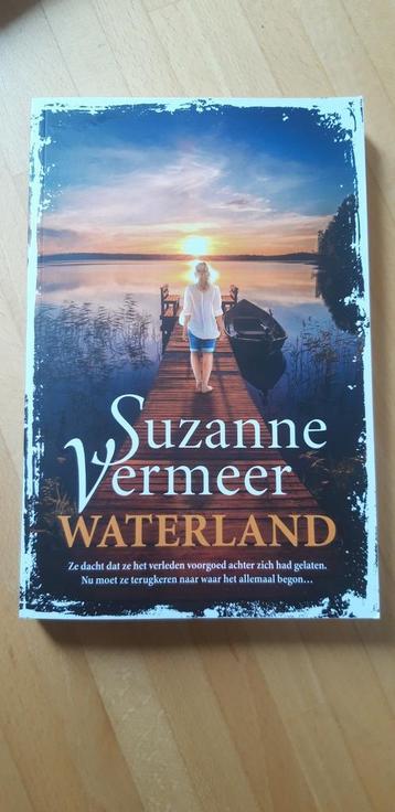 Suzanne Vermeer - Waterland beschikbaar voor biedingen