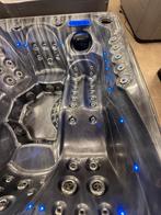 Balboa Jacuzzi | Devine | Energiezuinig, Tuin en Terras, Info@spavibe.nl, Ophalen of Verzenden, Zo goed als nieuw, Spavibe