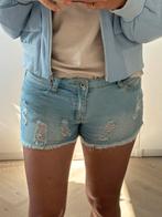 Korte spijker short, Ophalen of Verzenden, Zo goed als nieuw, Blauw, W28 - W29 (confectie 36)