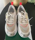 Verschillende maten en schoenen, Ophalen of Verzenden