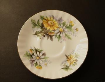 Kop en schotel Royal Albert beschikbaar voor biedingen