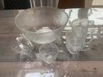 Punch set / bowl set, Huis en Inrichting, Keuken | Servies, Ophalen of Verzenden, Overige stijlen, Schaal of Schalen