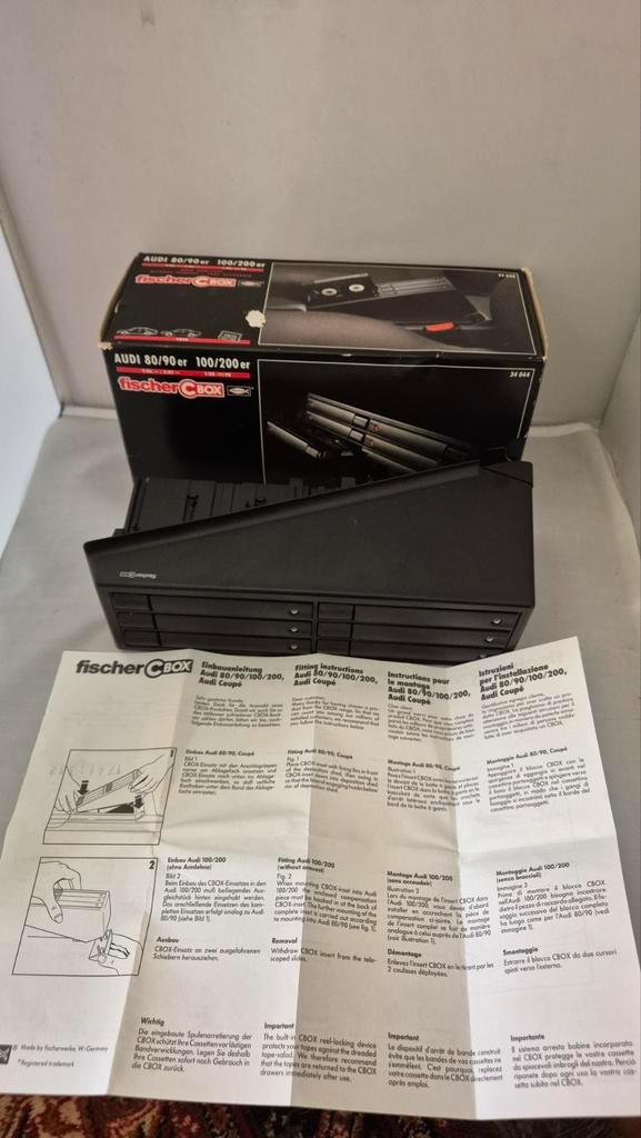 Originele Fischer C-Box cassettehouder Audi 80/90/100/200, Auto-onderdelen, Interieur en Bekleding, Audi, Nieuw, Ophalen of Verzenden
