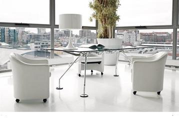 Norman Foster Techno Tafel Mat Glas 280 cm beschikbaar voor biedingen