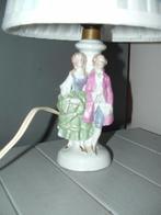 Vintage porseleinen couple nachtlamp tafellamp lamp, Minder dan 50 cm, Gebruikt, Ophalen of Verzenden