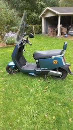 Yadea e8s elektrische scooter 45km., Ophalen, Zo goed als nieuw, Elektrisch