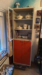 Vitrine kast. Servies kast., Huis en Inrichting, Kasten | Vitrinekasten, Zo goed als nieuw, 150 tot 200 cm, 25 tot 50 cm, 50 tot 100 cm