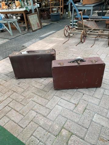 Antieke HOUTEN koffer + leren koffer | reiskoffers beschikbaar voor biedingen