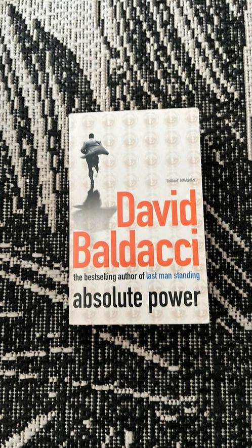 Boek Absolute power te koop, Boeken, Detectives, Gelezen, Ophalen of Verzenden