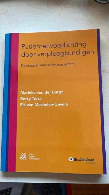 Patiëntenvoorlichting door verpleegkundigen beschikbaar voor biedingen
