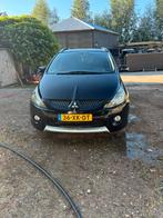 Mitsubishi Grandis 2.4 2007 zwart, Auto's, Voorwielaandrijving, Stof, Zwart, Parkeersensor