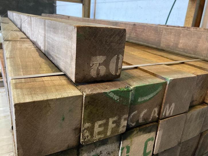 Azobé geschaafde hardhouten palen 8.5x8.5x275cm, Tuin en Terras, Palen, Balken en Planken, Nieuw, Palen, 250 cm of meer, Hardhout