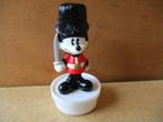 adv9742 mickey op dekseltje 2, Ophalen, Mickey Mouse, Gebruikt, Beeldje of Figuurtje