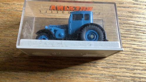 BREKINA 2:87 Lanz Bulldog licht blauw nieuw in doosje, Hobby en Vrije tijd, Modelauto's | 1:87, Nieuw, Auto, Brekina, Ophalen of Verzenden