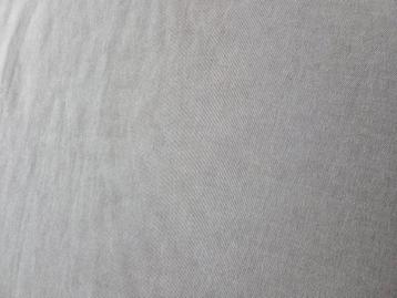 Twee Ikea Kivik hockers lichtgrijs - afbeelding 3