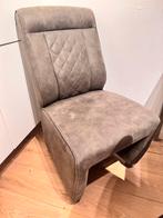 2 nette bruin/grijze Leen Bakker stoelen met wieltjes, Huis en Inrichting, Ophalen of Verzenden, Zo goed als nieuw, Stof