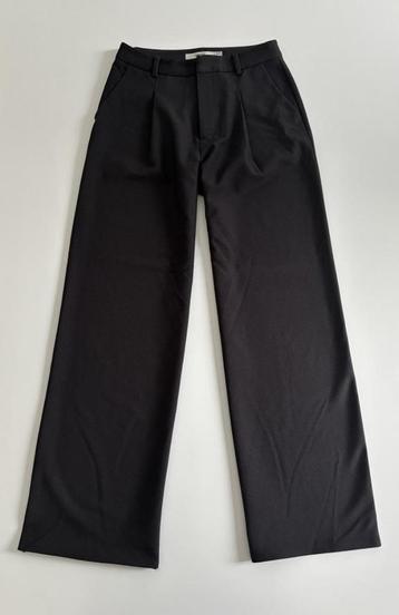IN NIEUWSTAAT! Gestuz Aurial broek pantalon plooien grijs 36 beschikbaar voor biedingen