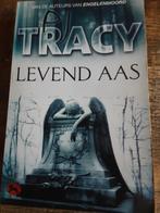 Tracy - Levend Aas, Ophalen of Verzenden, Gelezen, P.J. Tracy, Nederland