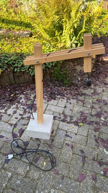 Lamp - gratis beschikbaar voor biedingen