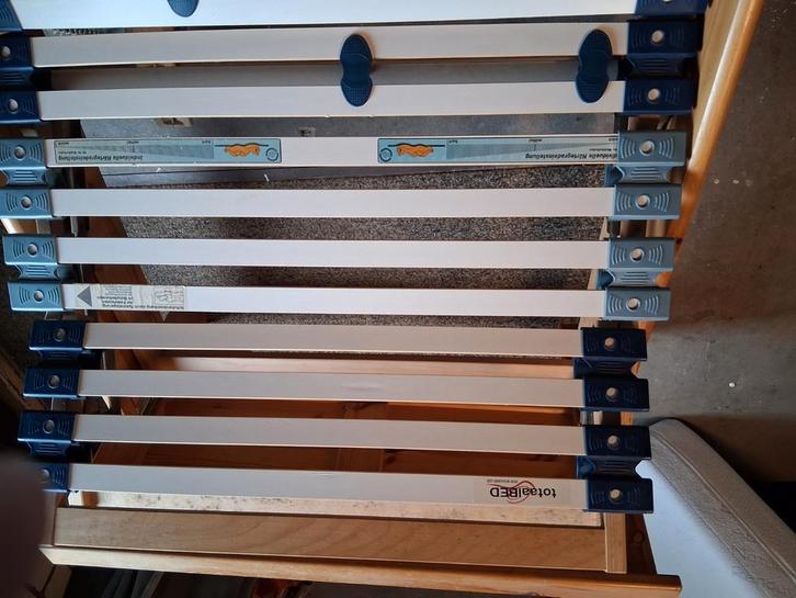 Eenpersoons verstelbaar bed., Huis en Inrichting, Slaapkamer | Matrassen en Bedbodems, Gebruikt, 90 cm, Eenpersoons, Ophalen of Verzenden