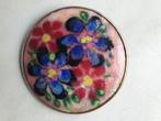 Broche emaille, ontwerp door Johan (‘Joop’) Schilt, Ophalen of Verzenden, Zo goed als nieuw, 4 tot 7 cm, Overige materialen