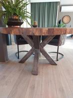 Robuuste ronde eettafel oud hout met metalen poot, Overige houtsoorten, Gebruikt, Rond, Ophalen of Verzenden